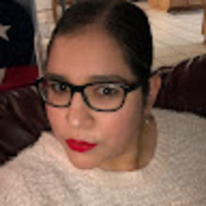 Meet your Posher, Julie